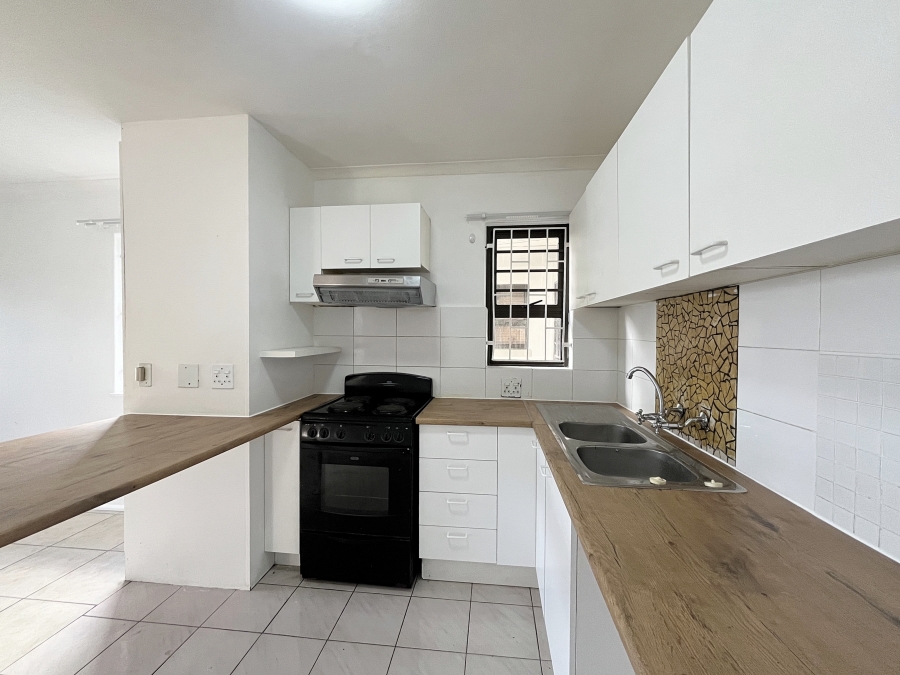 To Let 3 Bedroom Property for Rent in Parow Golf Course Western Cape